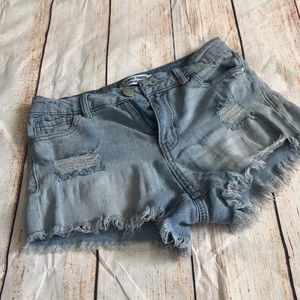 Almost famous high rise shorts